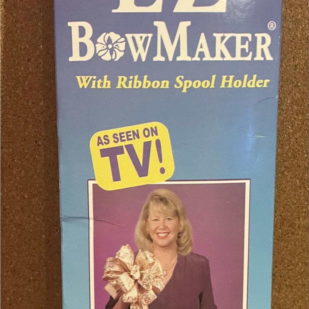 Bow Maker with Ribbon Spool Holder